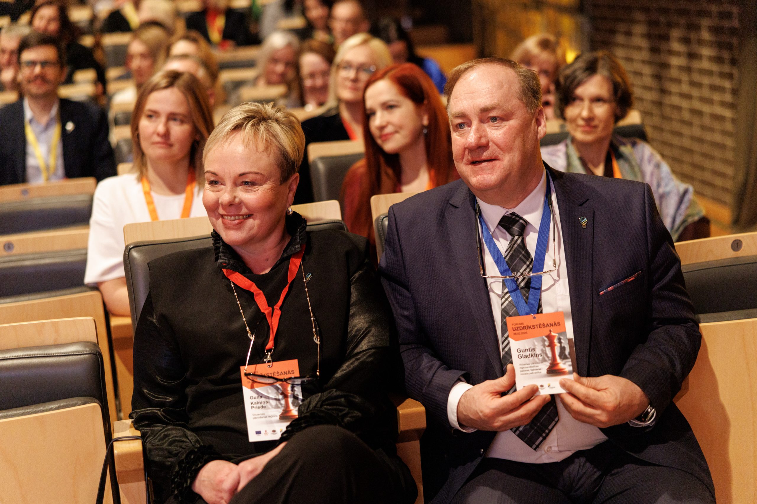 vairak neka 100 pasvaldibu planosanas regionu specialisti un uznemeji no visas latvijas pulcejas foruma uzdrikstesanas cesis vairak neka 100 pasvaldibu planosanas regionu specialis