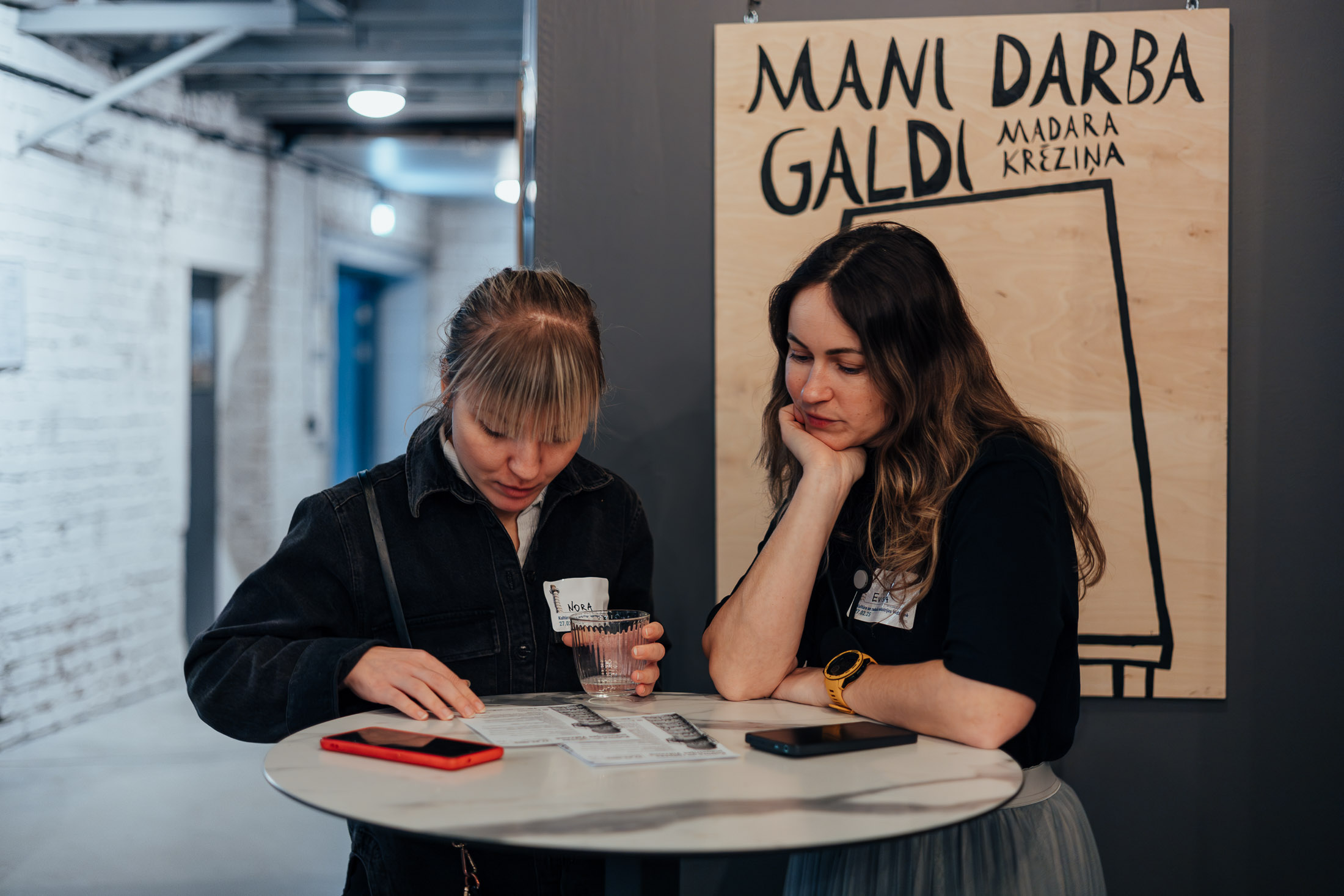 valmiera vairak neka 100 dalibnieku diskute par kulturu radosumu un kopienam