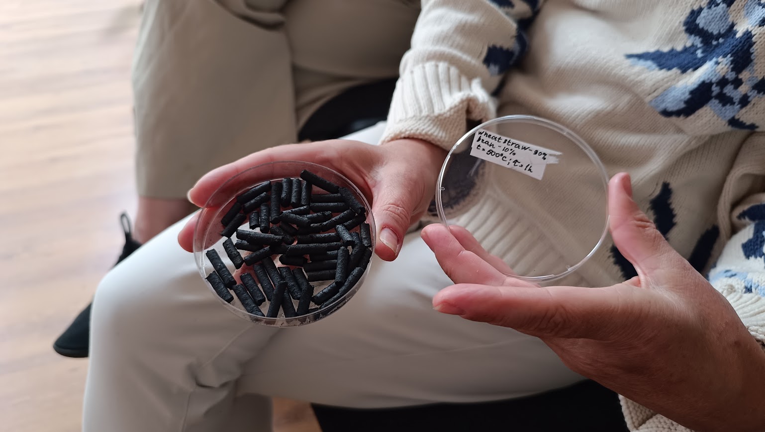 3f green model unikali aprites bioekonomikas risinajumi un zinatniski pamatota petnieciba agroresursu un ekonomikas instituta stende